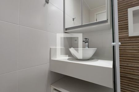 Banheiro da Suíte 1 de apartamento à venda com 2 quartos, 86m² em Jardim Flor da Montanha, Guarulhos