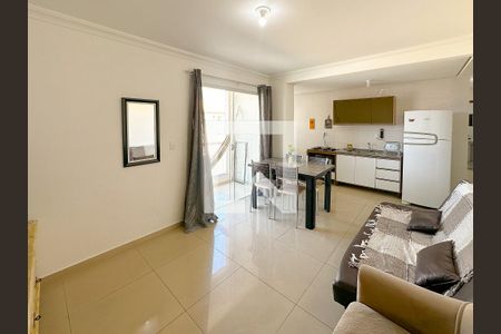 Sala de TV de apartamento para alugar com 2 quartos, 80m² em Ingleses do Rio Vermelho, Florianópolis