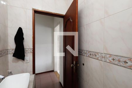 Banheiro 1 de casa à venda com 4 quartos, 128m² em Jardim Guanca, São Paulo