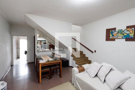 Sala de casa à venda com 4 quartos, 128m² em Jardim Guanca, São Paulo