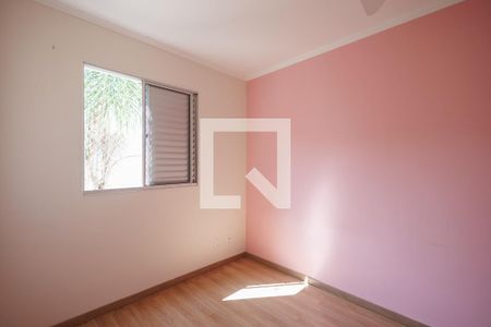 Quarto 1 de apartamento para alugar com 2 quartos, 49m² em Parque Senhor do Bonfim, Taubaté