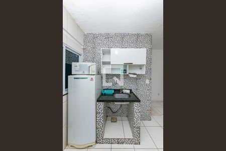 Cozinha de kitnet/studio para alugar com 1 quarto, 20m² em Bonfim, Belo Horizonte