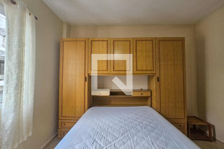 Quarto de apartamento para alugar com 1 quarto, 62m² em Jardim Belmar, Guarujá