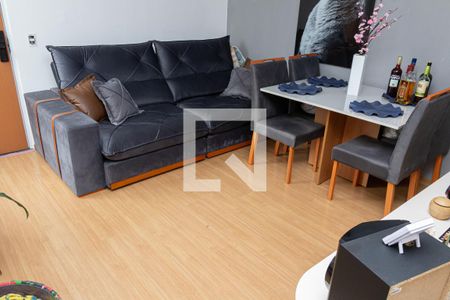 Sala de apartamento para alugar com 2 quartos, 44m² em Santa Cruz, Rio de Janeiro