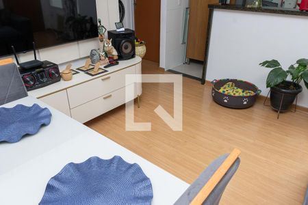 Sala de apartamento para alugar com 2 quartos, 44m² em Santa Cruz, Rio de Janeiro