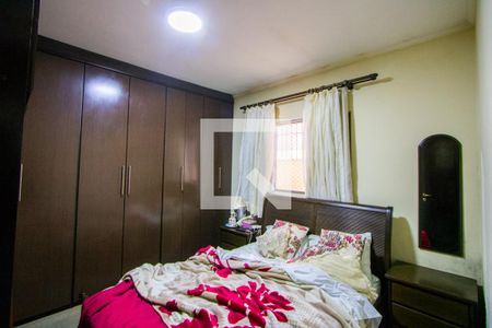 Casa 1 - Quarto 2 de casa à venda com 3 quartos, 250m² em Vila Guarará, Santo André