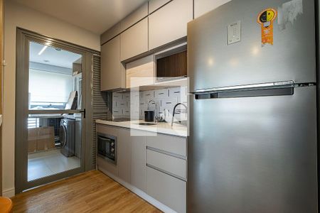 Sala/Cozinha de apartamento à venda com 2 quartos, 72m² em Jardins, São Paulo