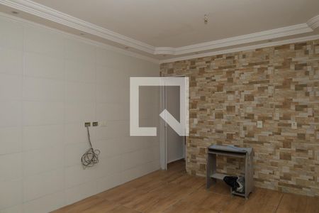 Sala de casa para alugar com 2 quartos, 125m² em Cidade Antônio Estêvão de Carvalho, São Paulo