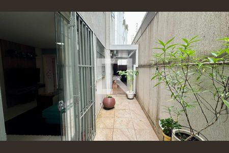 Área privativa auxiliar  de apartamento à venda com 3 quartos, 162m² em Grajaú, Belo Horizonte