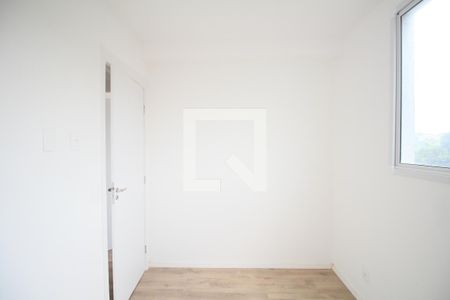 Quarto 2 de apartamento para alugar com 2 quartos, 42m² em Jardim Maria Duarte, São Paulo