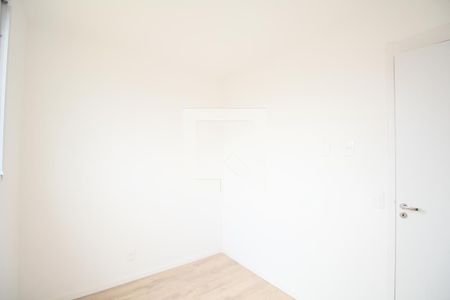 Quarto 2 de apartamento para alugar com 2 quartos, 42m² em Jardim Maria Duarte, São Paulo