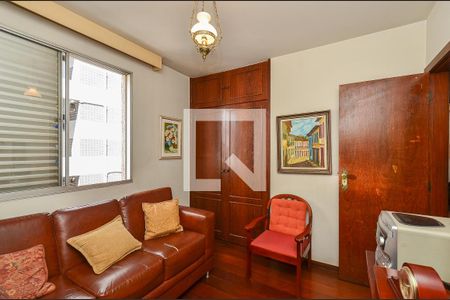 Quarto 1 de apartamento à venda com 3 quartos, 100m² em Santo Antônio, Belo Horizonte