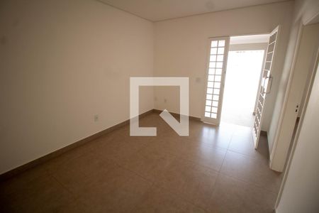 SALA de casa para alugar com 2 quartos, 100m² em Jardim Chapadão, Campinas