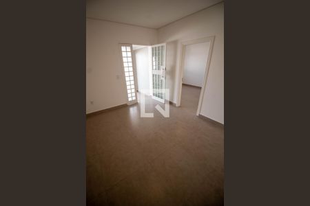 SALA de casa para alugar com 2 quartos, 100m² em Jardim Chapadão, Campinas