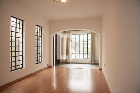Sala 1 de casa para alugar com 4 quartos, 230m² em Vila da Saúde, São Paulo