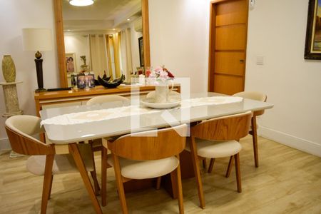 Sala de Jantar  de casa à venda com 3 quartos, 230m² em Tatuapé, São Paulo