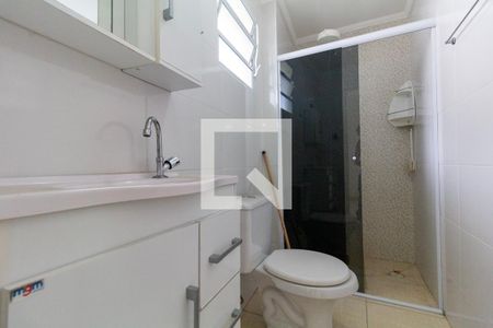 Banheiro de apartamento para alugar com 1 quarto, 31m² em Vila Guilhermina, São Paulo