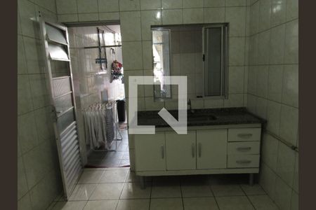 Cozinha de casa para alugar com 1 quarto, 37m² em Jardim Roberto, Osasco