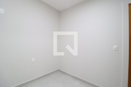 Quarto 1 de apartamento para alugar com 2 quartos, 57m² em Alto Umuarama, Uberlândia