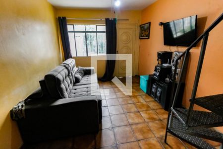 Sala de casa para alugar com 3 quartos, 80m² em Jardim Inga, São Paulo