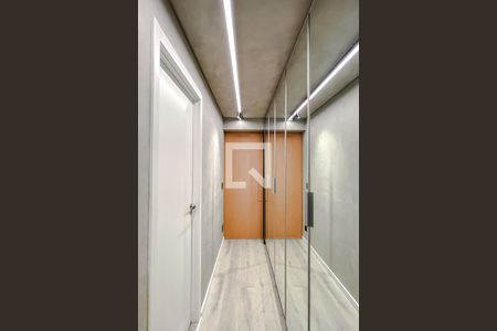 Corredor de kitnet/studio à venda com 1 quarto, 27m² em Brás, São Paulo