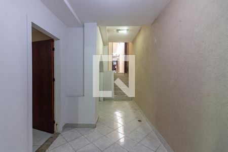 comodo de casa para alugar com 2 quartos, 116m² em Santo Antônio, Osasco