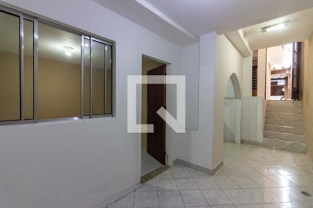 comodo de casa para alugar com 2 quartos, 116m² em Santo Antônio, Osasco