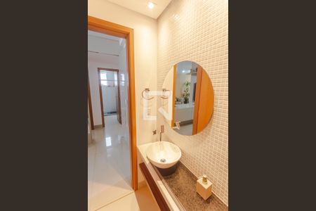 Lavabo na Sala de apartamento para alugar com 4 quartos, 140m² em Maria Virgínia, Belo Horizonte