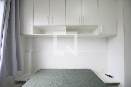 Quarto 1 de apartamento para alugar com 2 quartos, 44m² em Jardim das Palmas, São Paulo