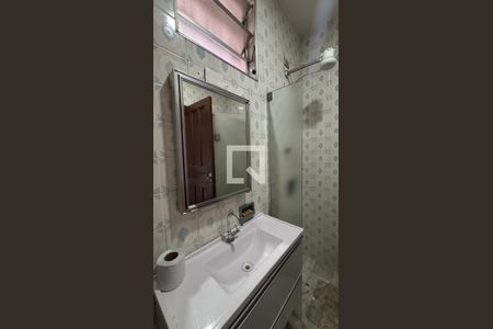 Banheiro de casa à venda com 3 quartos, 208m² em Vila Helena, Santo André
