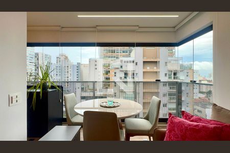 Varanda de apartamento à venda com 2 quartos, 59m² em Pinheiros, São Paulo