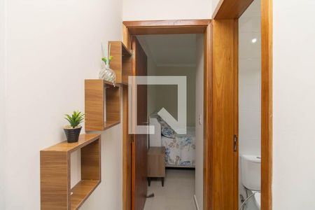 Corredor  de apartamento para alugar com 1 quarto, 28m² em Vila Cachoeira, São Paulo