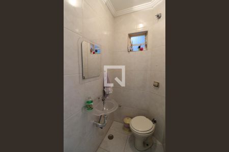 Lavabo de casa à venda com 3 quartos, 200m² em Vila Lageado, São Paulo