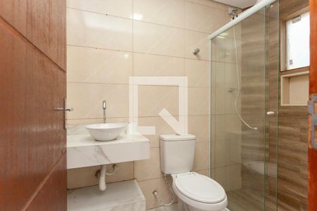 Banheiro de kitnet/studio para alugar com 1 quarto, 20m² em Jardim Santa Barbara, São Paulo