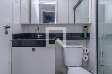 banheiro social_3 de apartamento à venda com 2 quartos, 32m² em Parque Fongaro, São Paulo