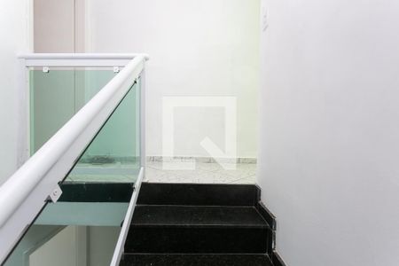 Escada de casa à venda com 3 quartos, 155m² em Jardim Nossa Senhora do Carmo, São Paulo