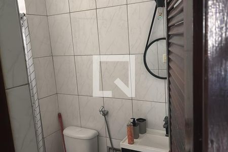 Banheiro de apartamento para alugar com 3 quartos, 75m² em Ilha do Governador, Rio de Janeiro