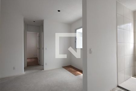 Cozinha de apartamento para alugar com 2 quartos, 42m² em Taquara, Rio de Janeiro