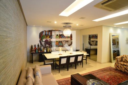 Casa de Condomínio à venda com 5 quartos, 1350m² em Barra da Tijuca, Rio de Janeiro