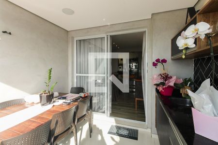 Varanda de apartamento para alugar com 3 quartos, 70m² em Vila Carrão, São Paulo