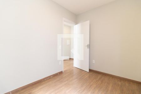 Quarto 1 de apartamento para alugar com 2 quartos, 44m² em Jardim Maria Estela, São Paulo