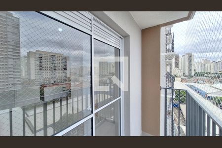 Varanda  de apartamento para alugar com 2 quartos, 38m² em Bom Retiro, São Paulo