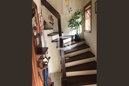 Casa de Condomínio à venda com 3 quartos, 188m² em Espírito Santo, Porto Alegre