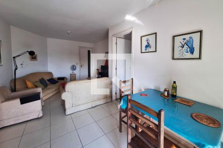 Sala de apartamento à venda com 2 quartos, 87m² em Gragoatá, Niterói