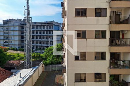 Quarto 1 de apartamento à venda com 2 quartos, 87m² em Gragoatá, Niterói