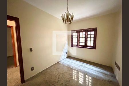 Quarto 2 de casa para alugar com 8 quartos, 372m² em Vila Rosalia, Guarulhos