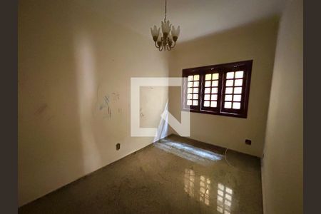 Quarto 1 de casa para alugar com 8 quartos, 372m² em Vila Rosalia, Guarulhos