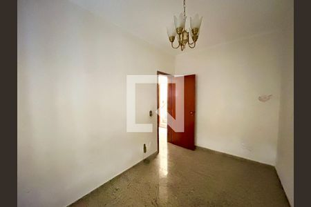 Quarto 1 de casa para alugar com 8 quartos, 372m² em Vila Rosalia, Guarulhos