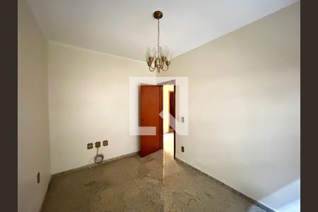 Quarto 2 de casa para alugar com 8 quartos, 372m² em Vila Rosalia, Guarulhos