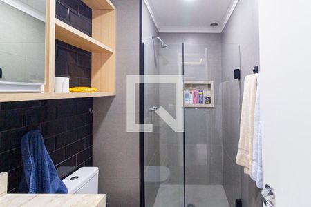Banheiro de apartamento para alugar com 1 quarto, 40m² em City Bussocaba, Osasco